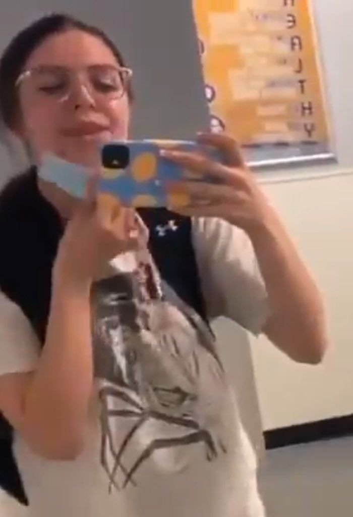 Found it truly desire 🥹 She won’t deny it if you asked her about the selfie 🤳